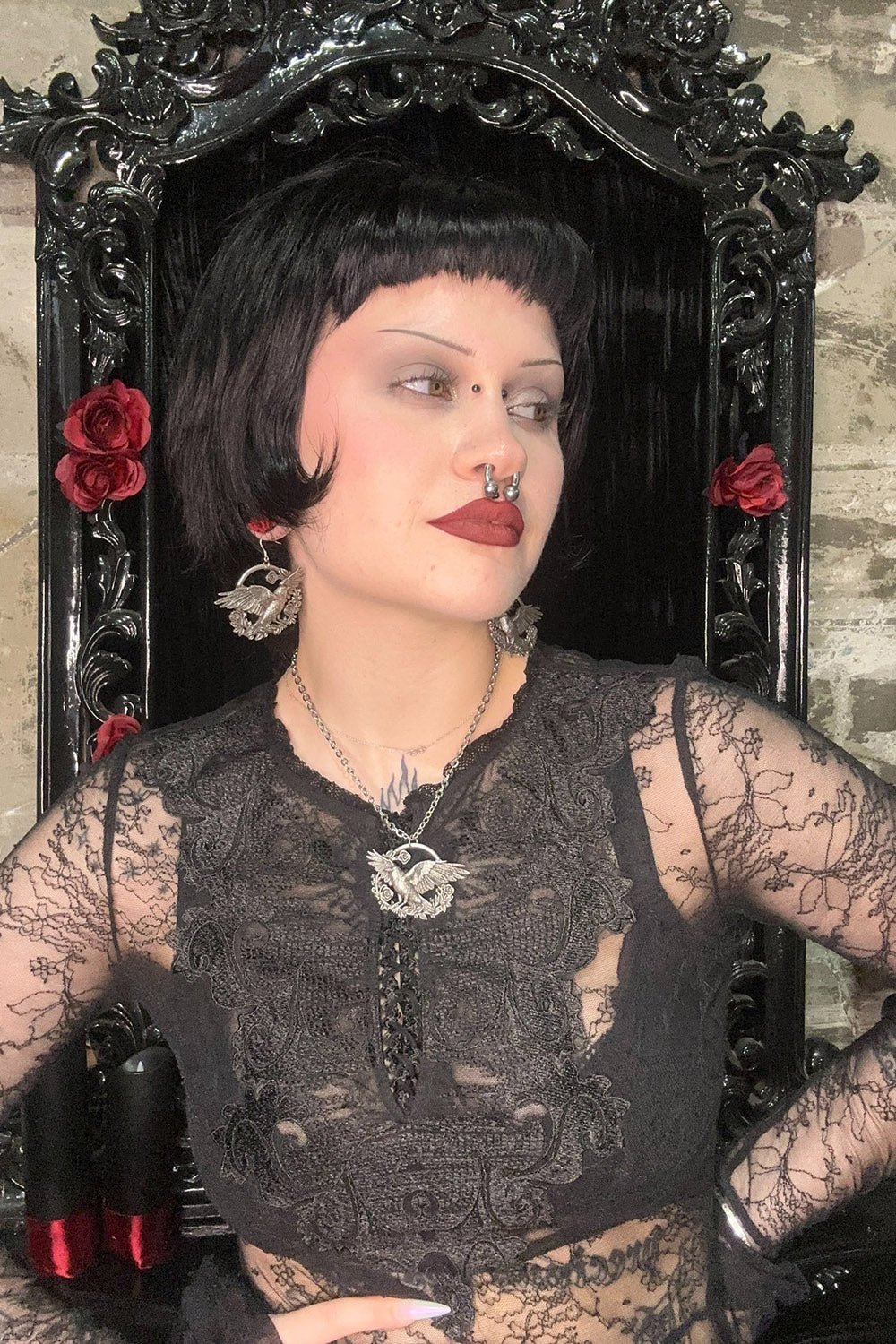 A Murder in the Roses Earrings - Image 5