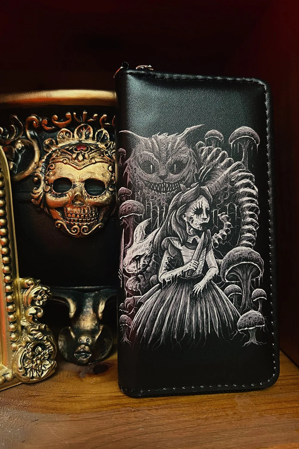 Alice In Murderland Wallet - Image 3