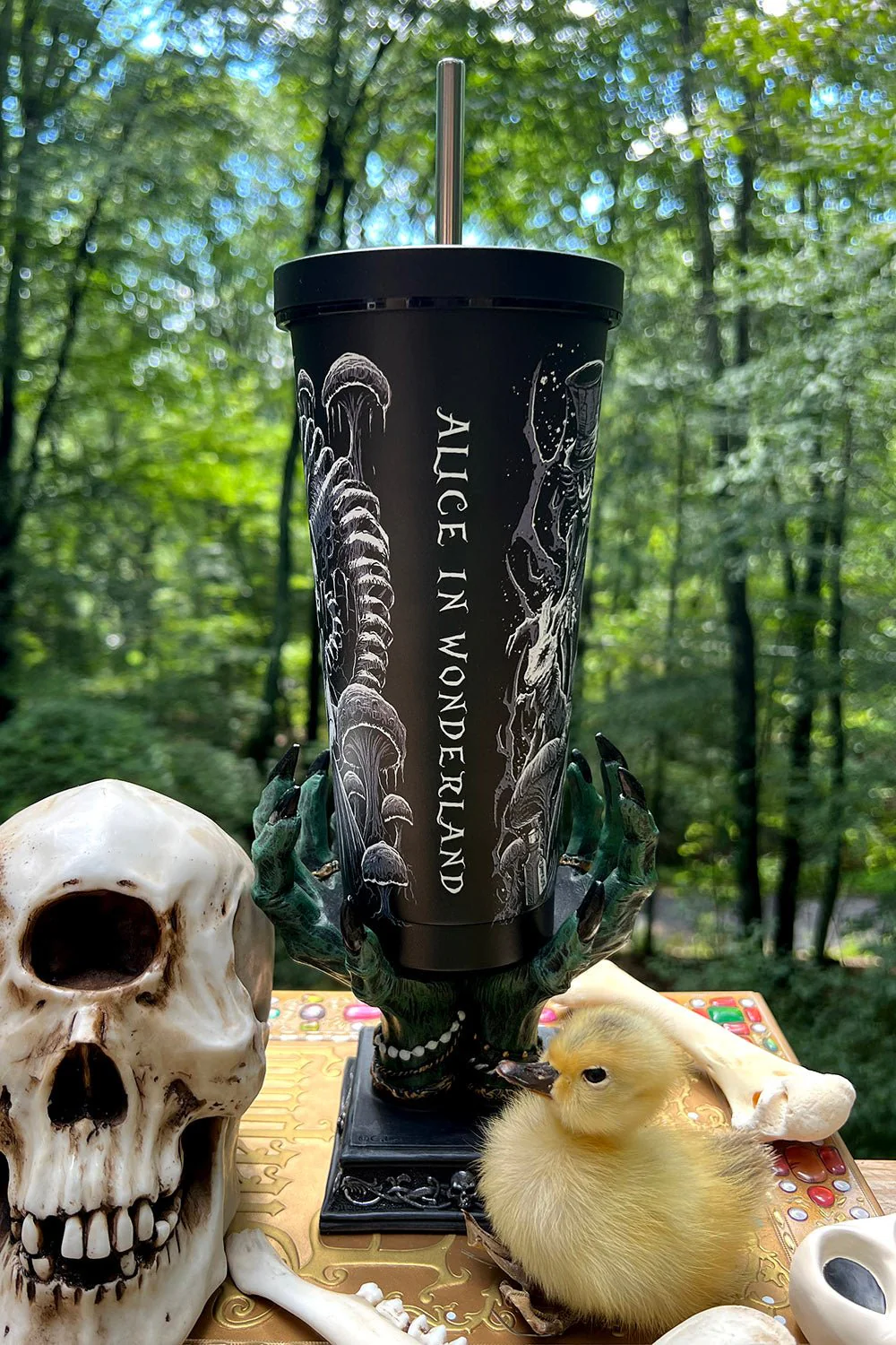 Alice in Wonderland Cold Brew Tumbler with Straw - Image 5