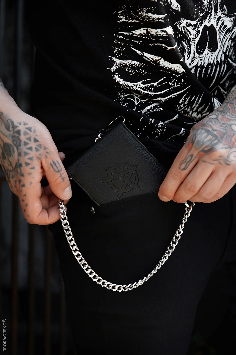 Anarchy Emboss Bifold Wallet w/ Chain - Image 3