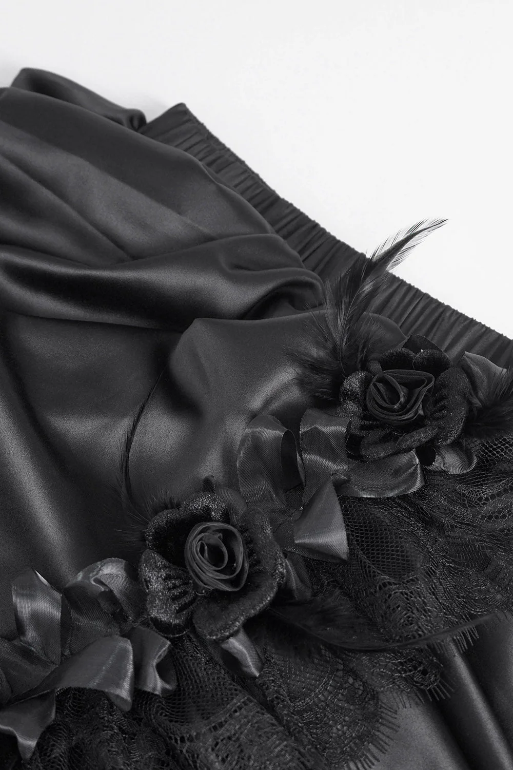 Antoinette Gothic Bustle Skirt with Train - Image 9
