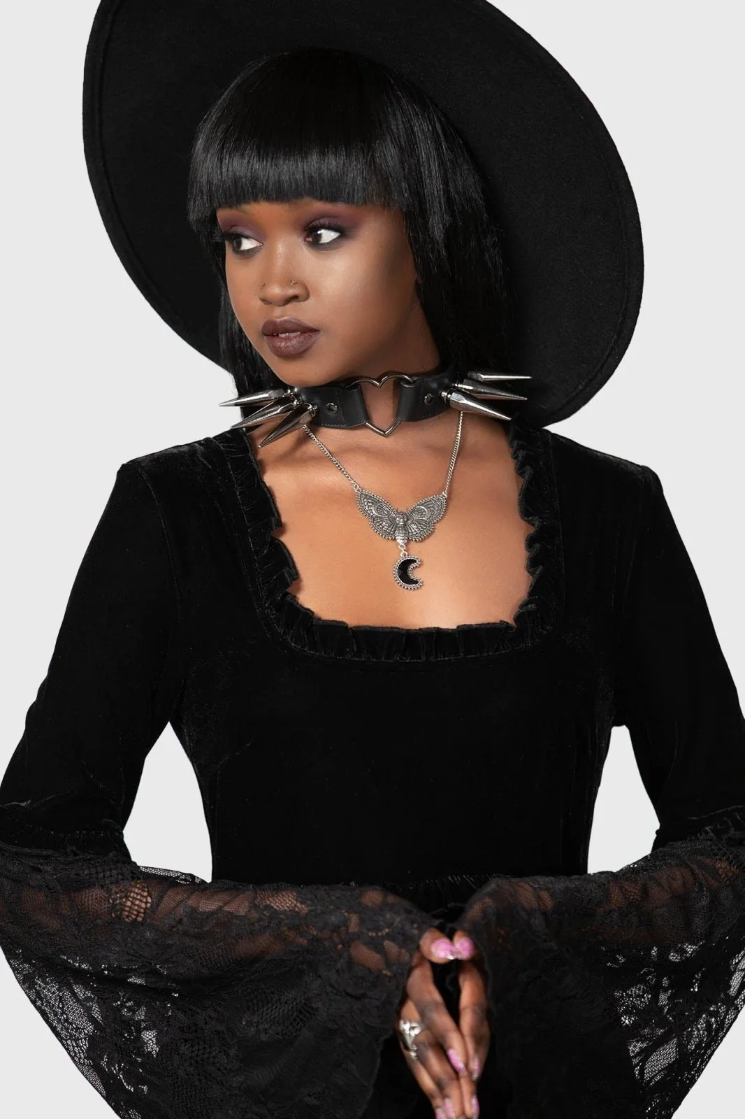 Aubrey Heart Choker - Image 3