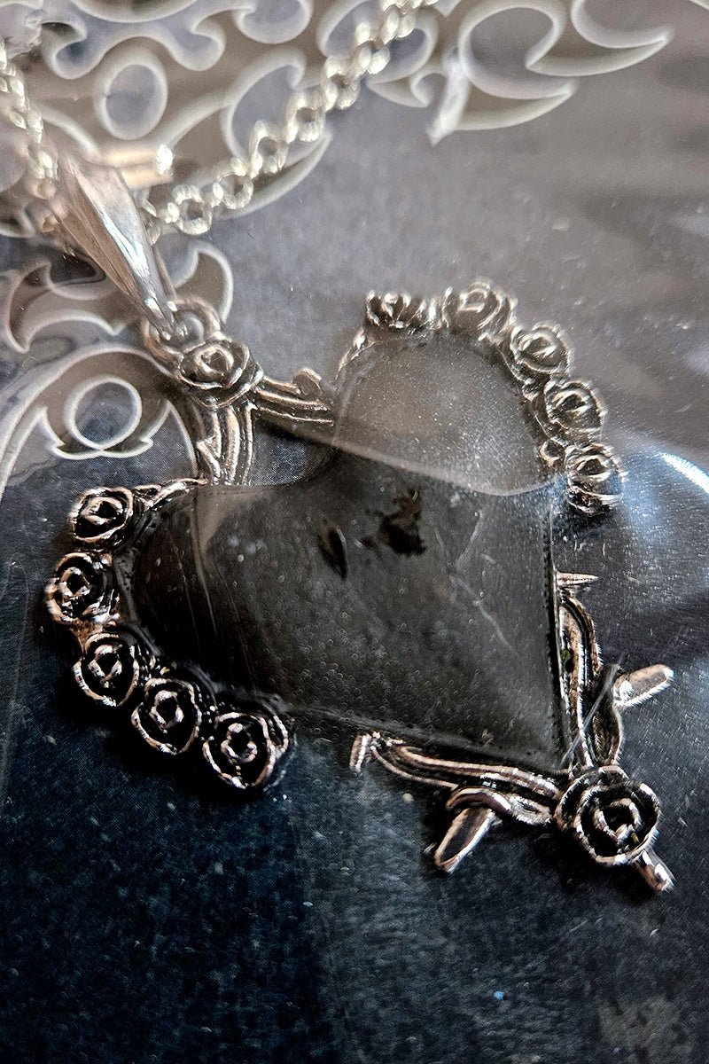 Aurora's Dead Rose Necklace [Defective] - Image 3
