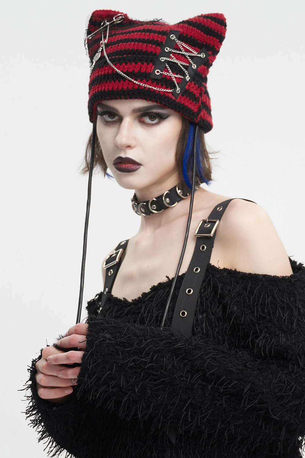 Bad Cat Beanie [BLACK/RED] - Image 2