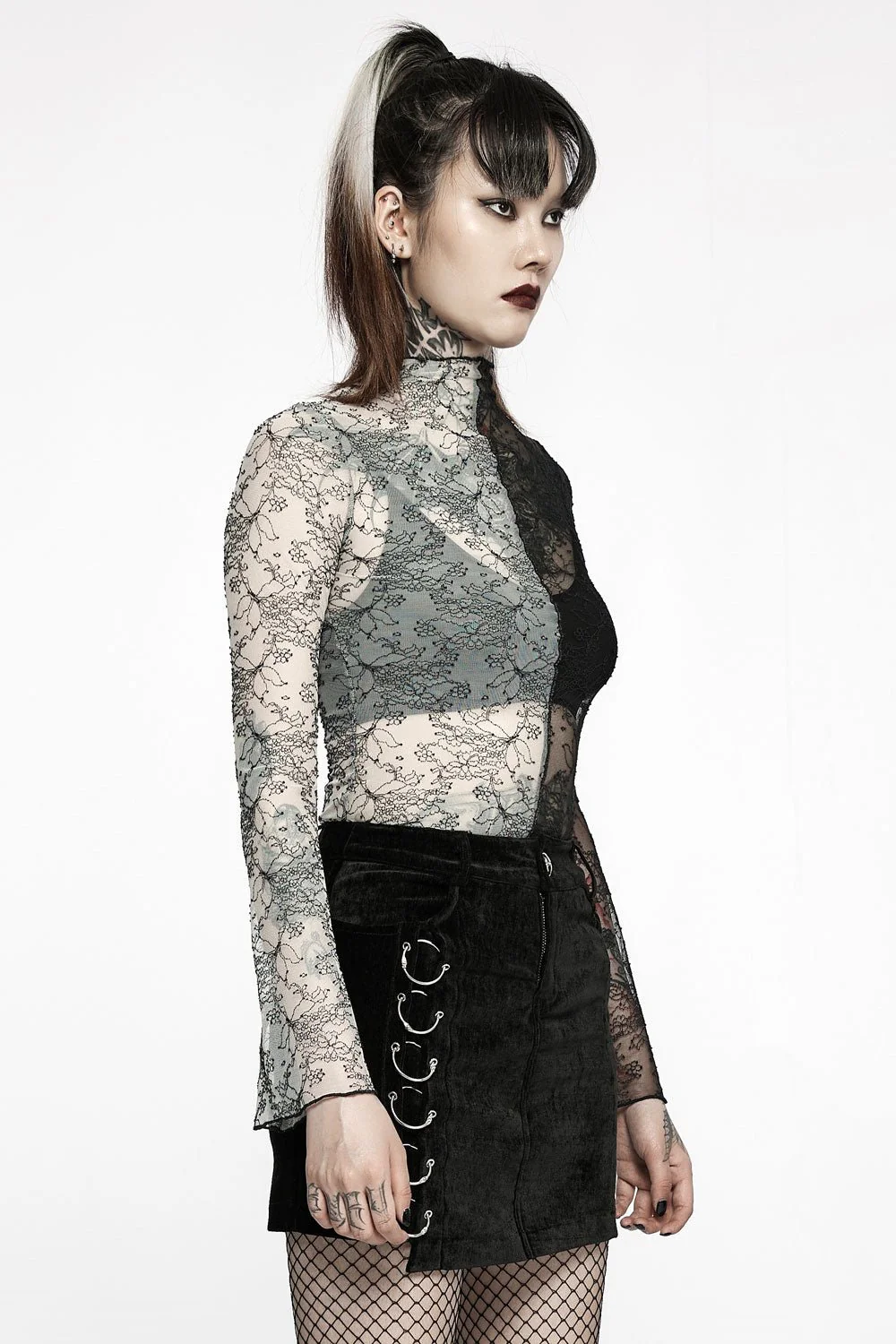 Baddiecore Velvet Mini Skirt - Image 3