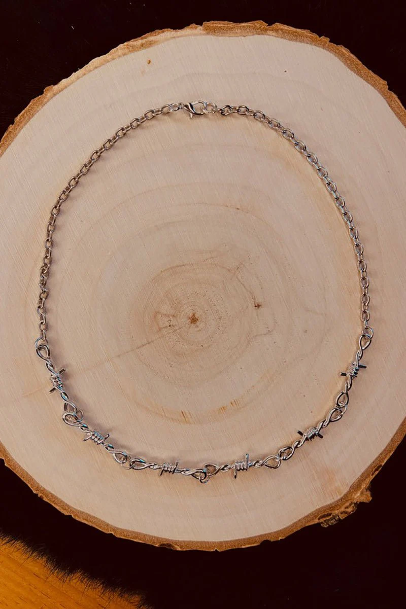 Barbwire Chain Necklace - Image 2