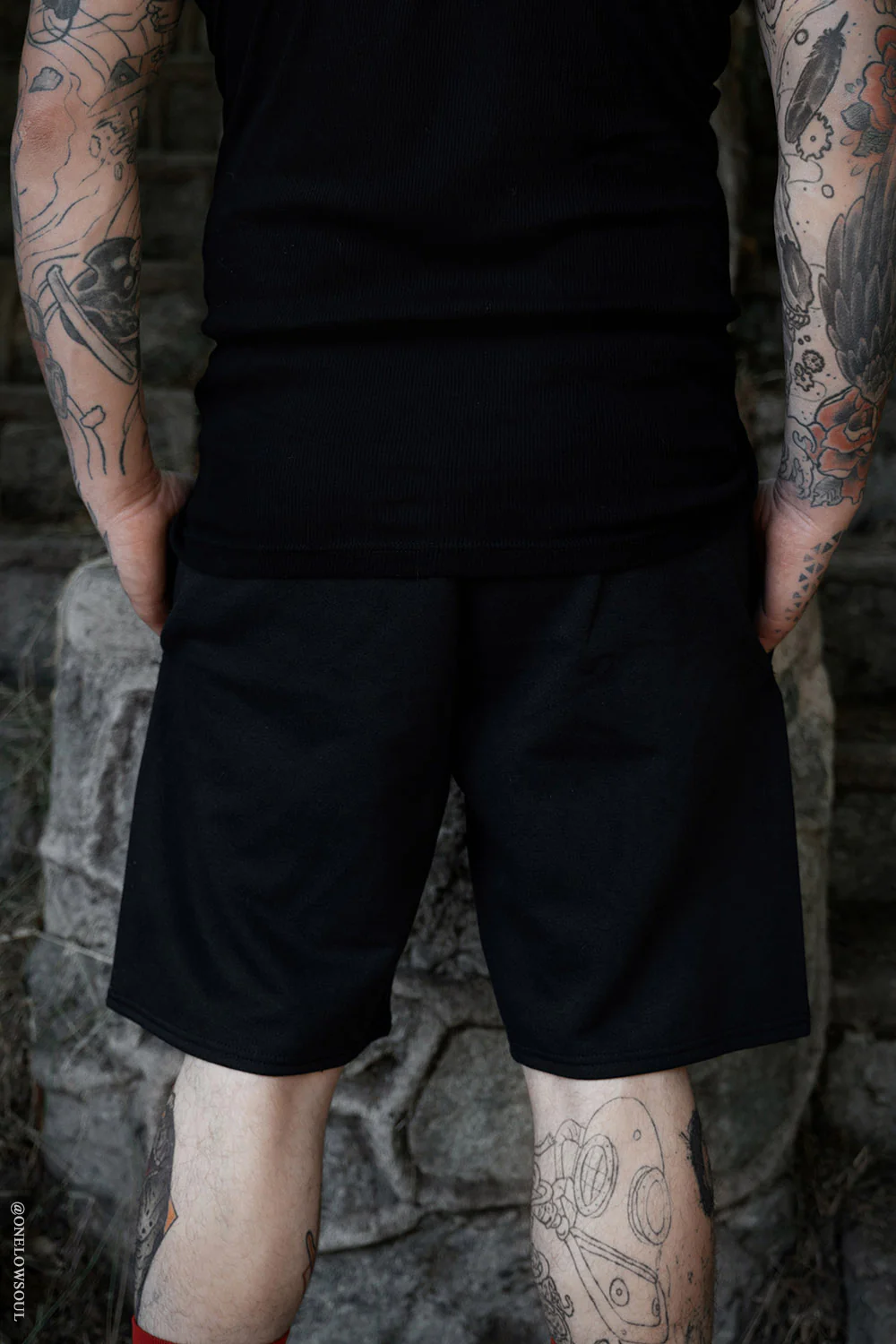 Bat Bite Sweat Shorts [Unisex] - Image 7
