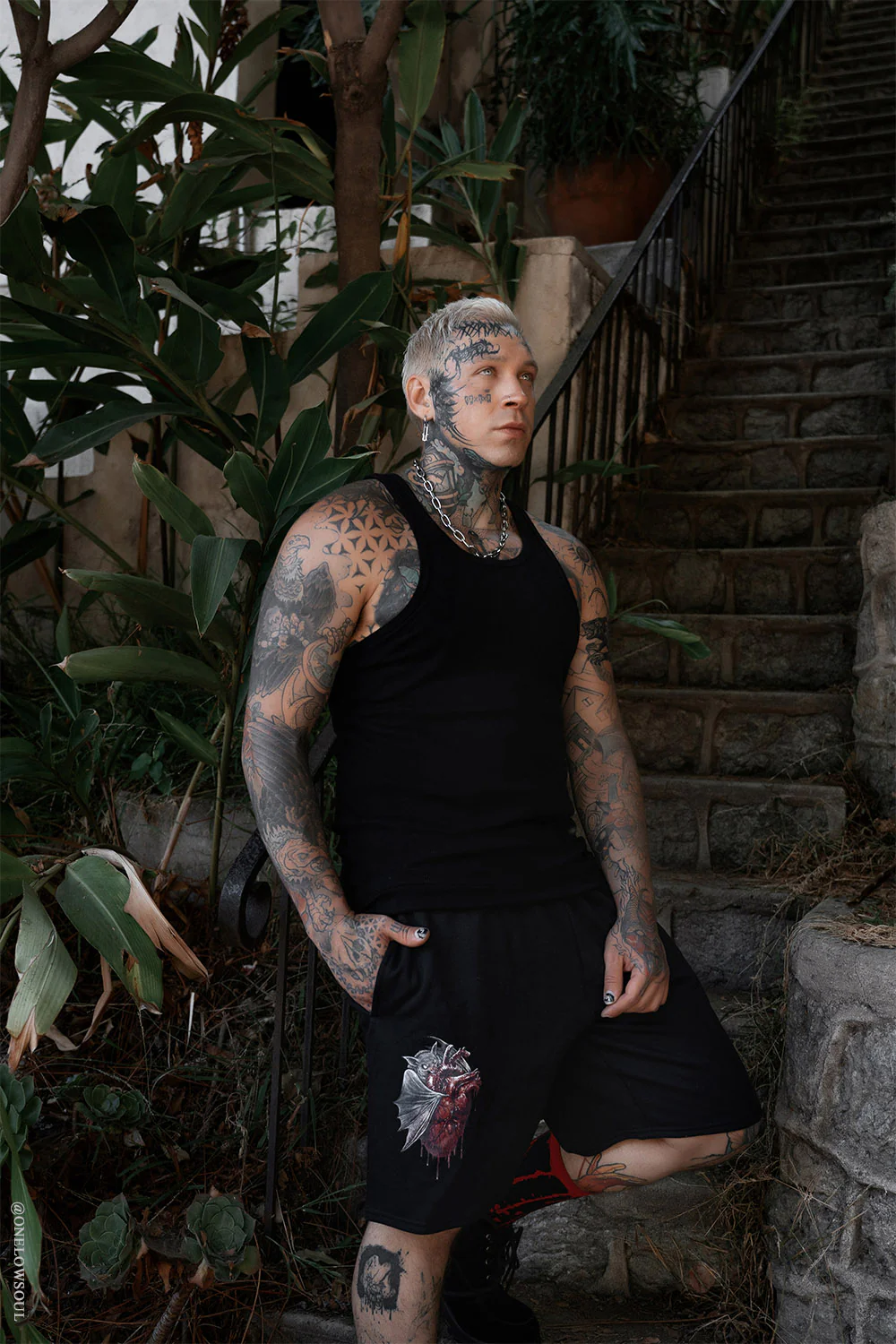 Bat Bite Sweat Shorts [Unisex] - Image 9