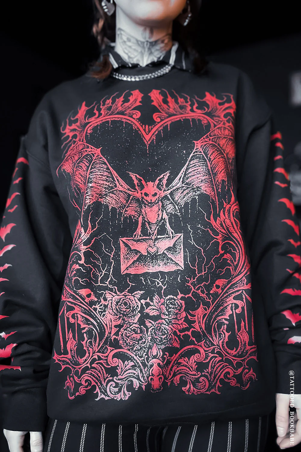 Bat Romance Sweatshirt [BLOOD RED] - Image 2