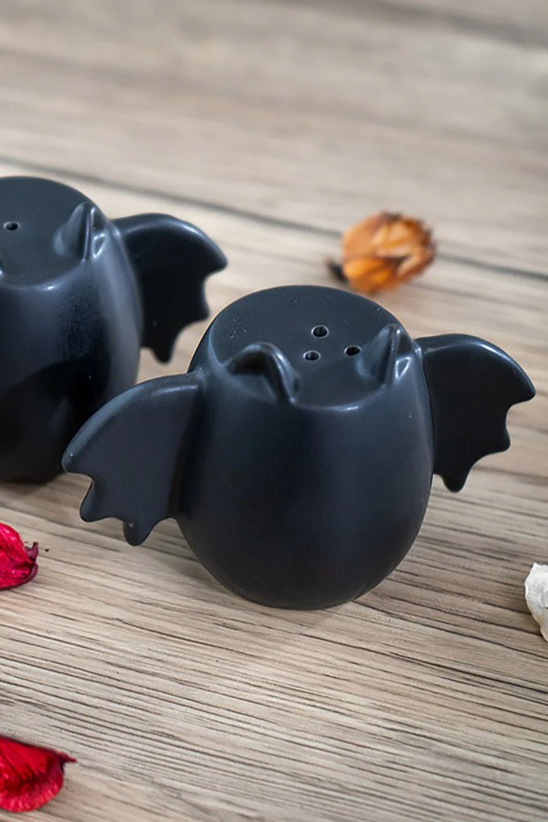 Bat Wing Salt and Pepper Shakers - Image 7