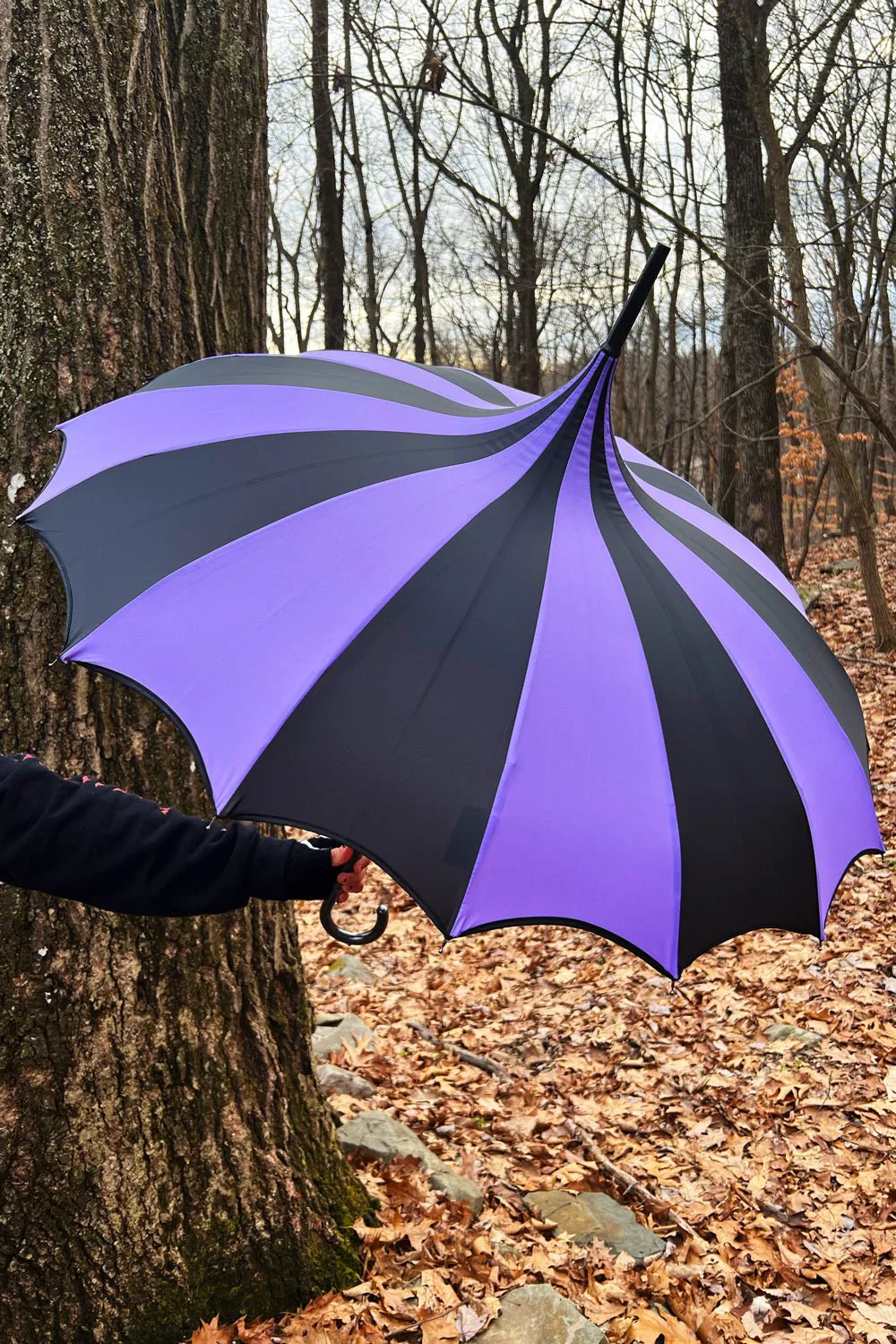 Batwing Pagoda Umbrella [BLACK/LIGHT PURPLE] - Image 6