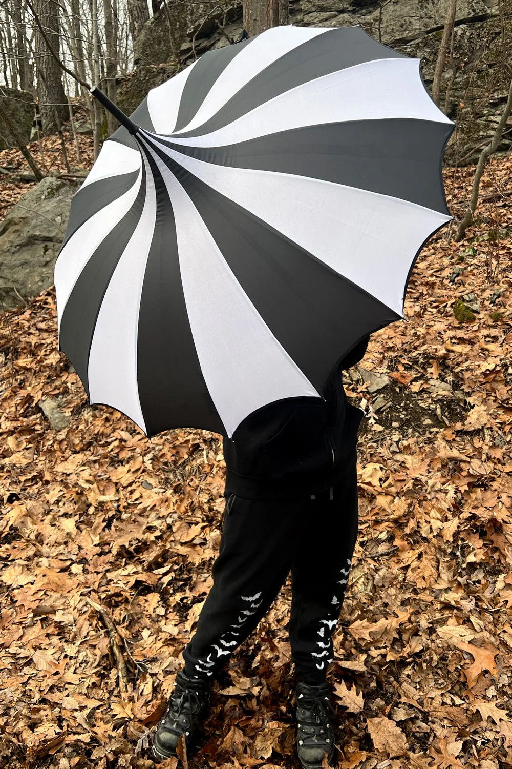 Batwing Pagoda Umbrella [BLACK/WHITE STRIPED] - Image 9
