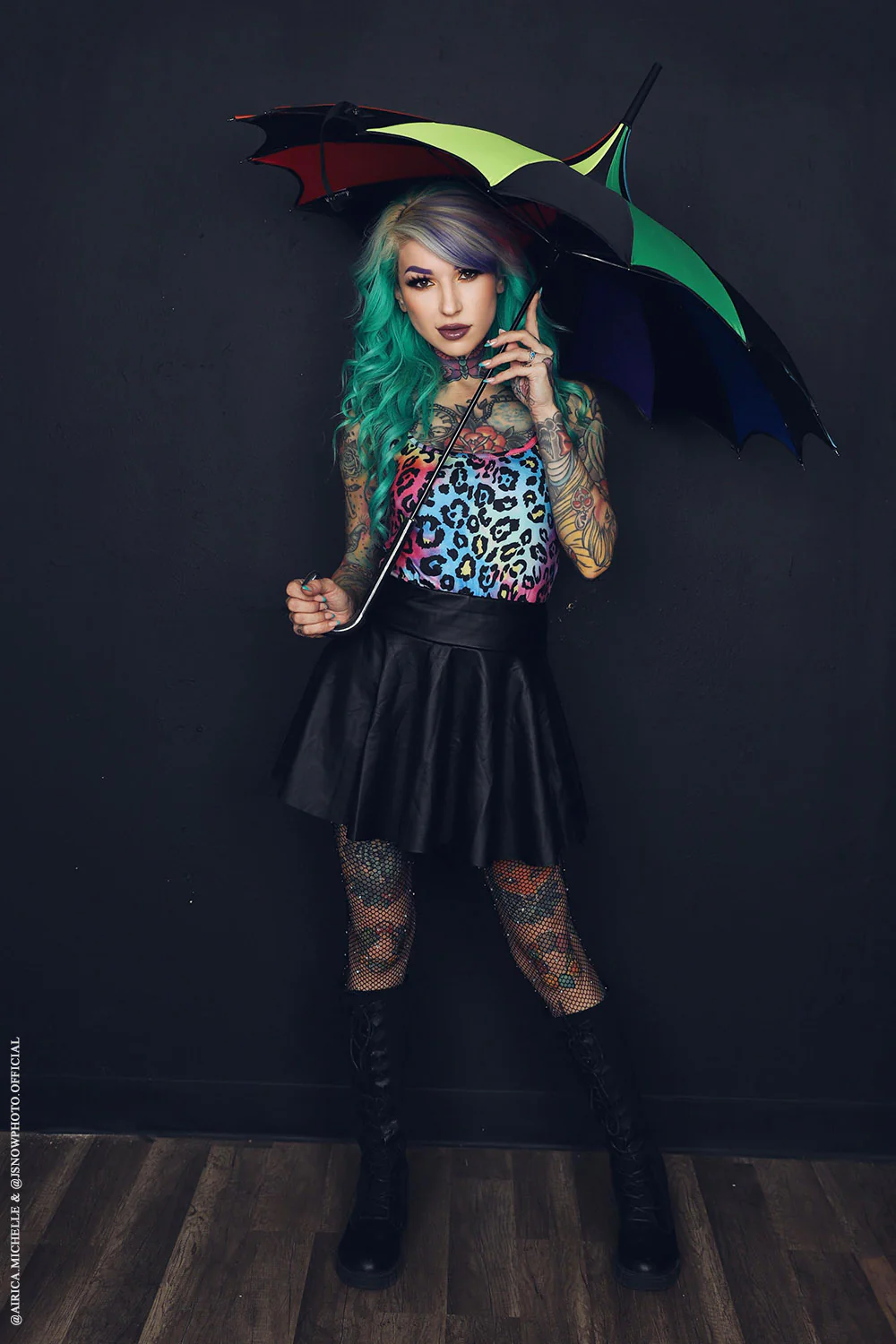 Batwing Pagoda Umbrella [Goth Rainbow] - Image 11