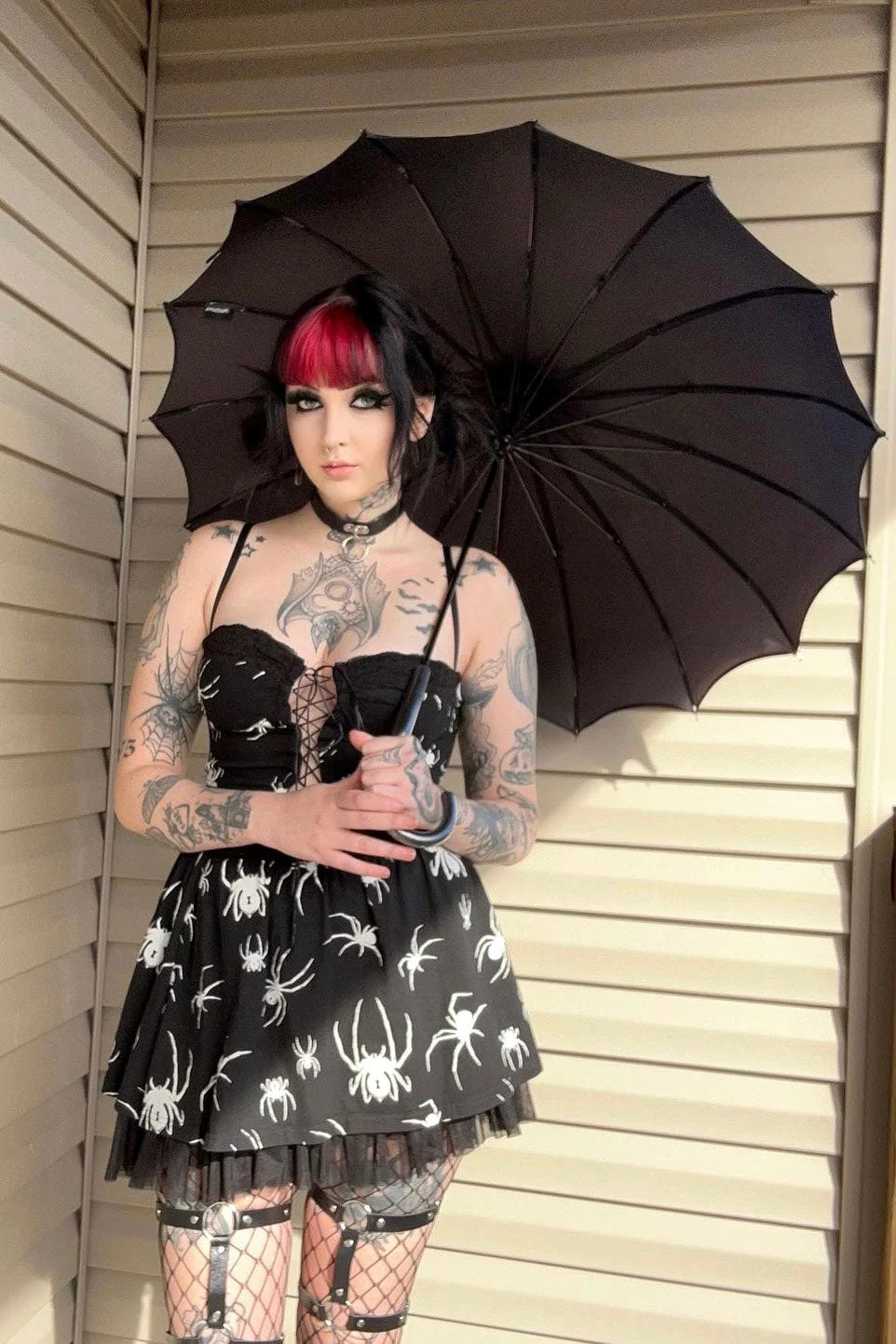 Batwing Pagoda Umbrella [MIDNIGHT BLACK] - Image 12