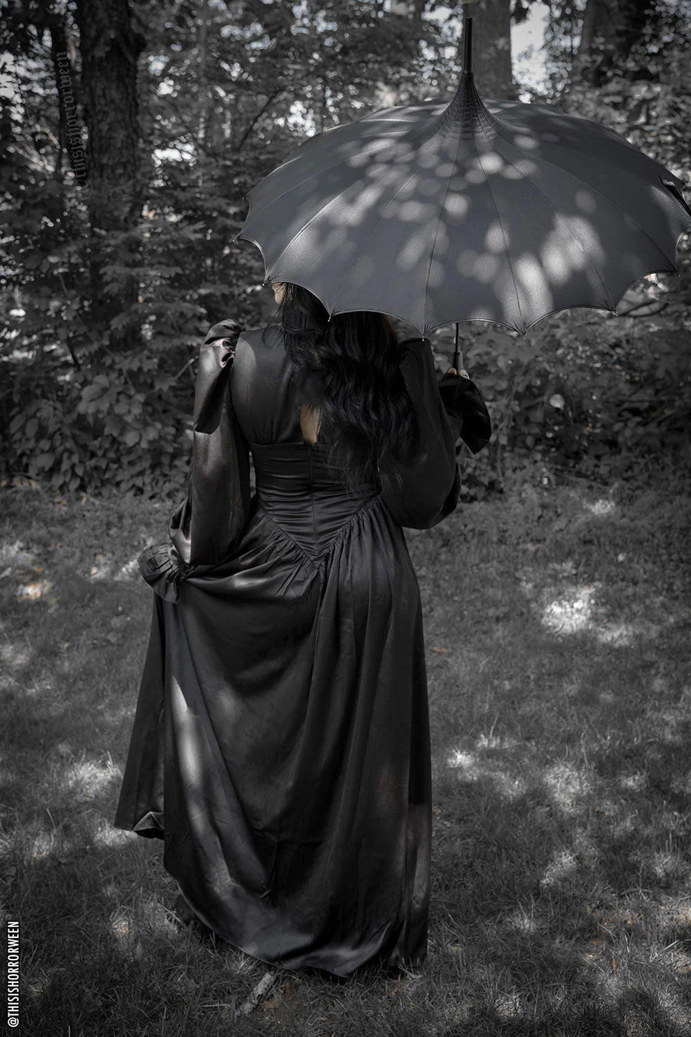 Batwing Pagoda Umbrella [MIDNIGHT BLACK] - Image 5