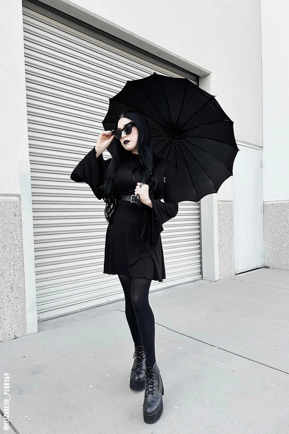 Batwing Pagoda Umbrella [MIDNIGHT BLACK] - Image 8