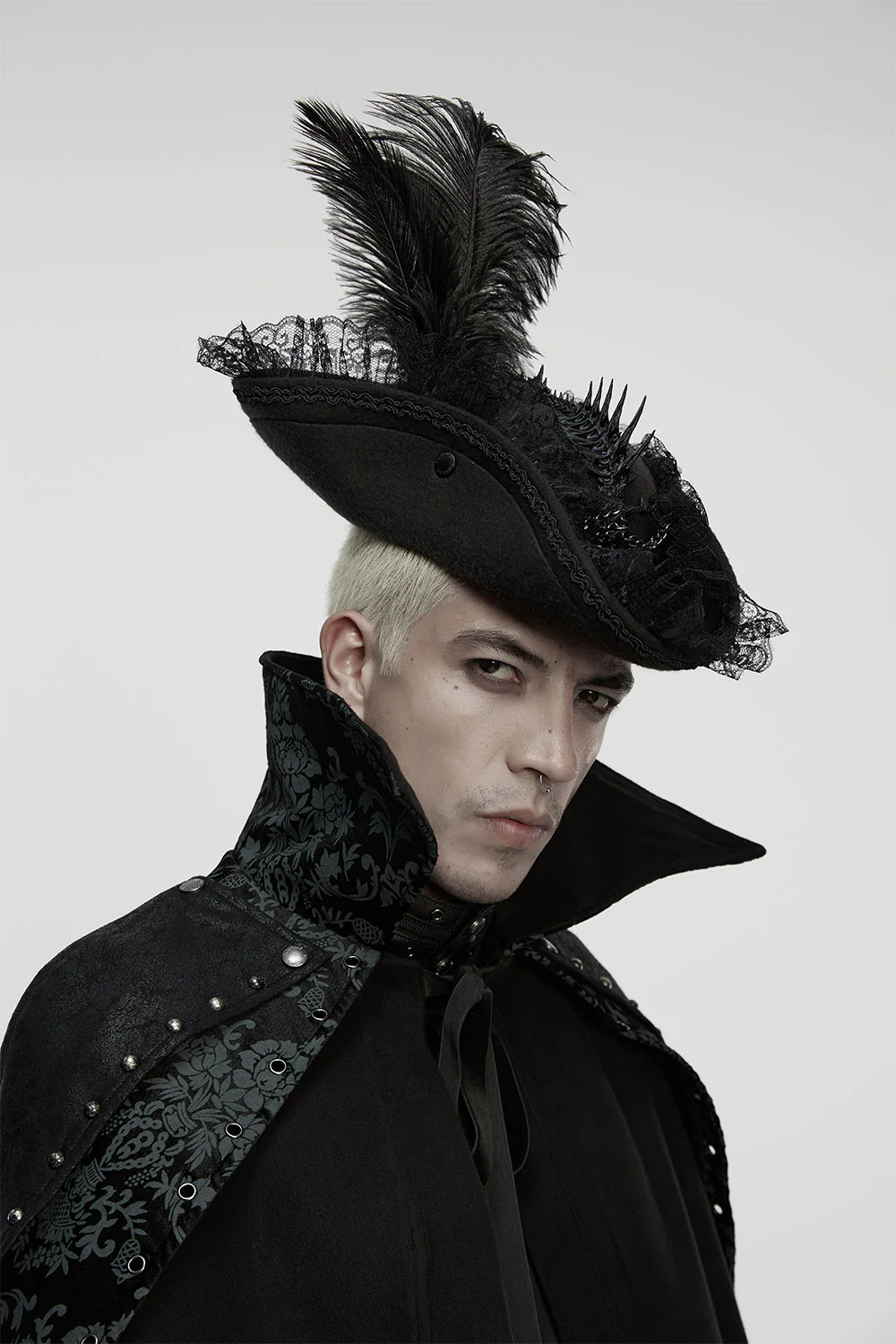 Beast Bones Gothic Pirate Hat - Image 4