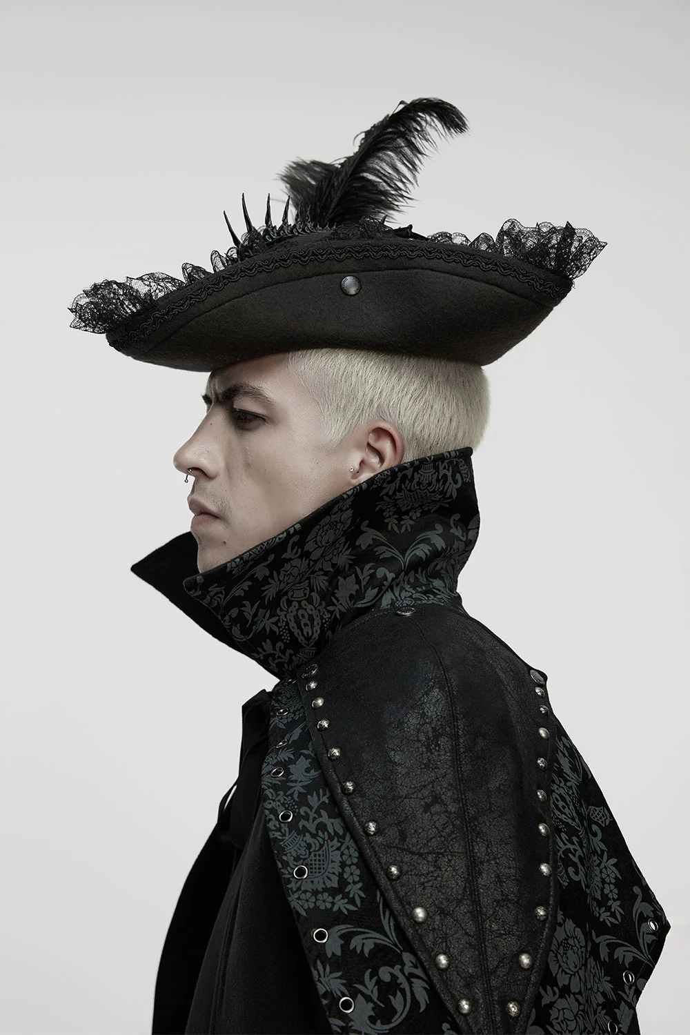 Beast Bones Gothic Pirate Hat - Image 7