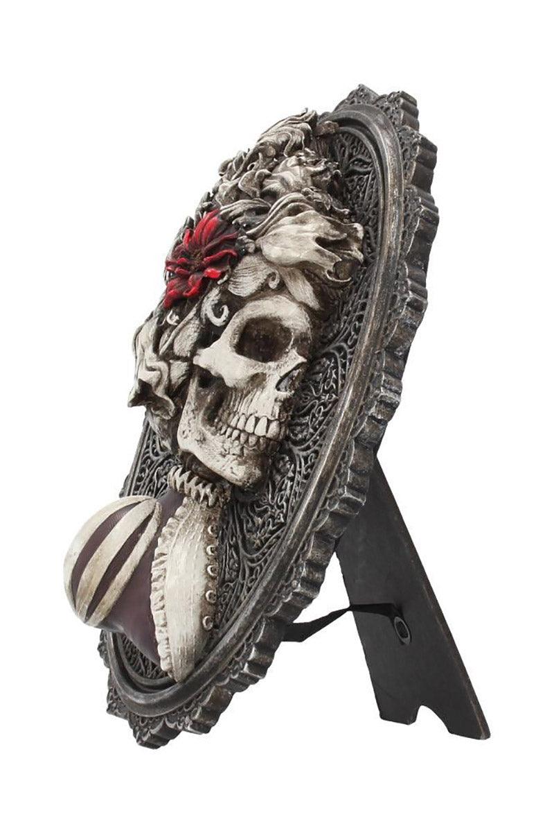 Beautiful Skeleton Plaque - Image 3