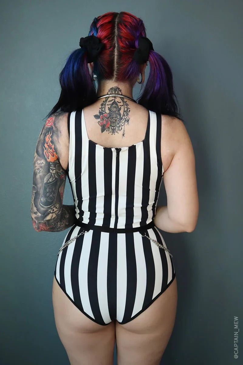 Beetle Chain One Piece Swimsuit - Image 4
