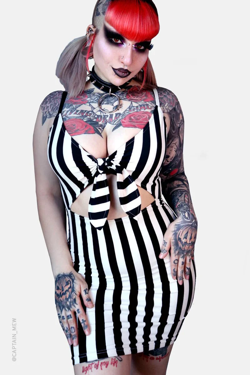 Beetle Front Tie Dress
