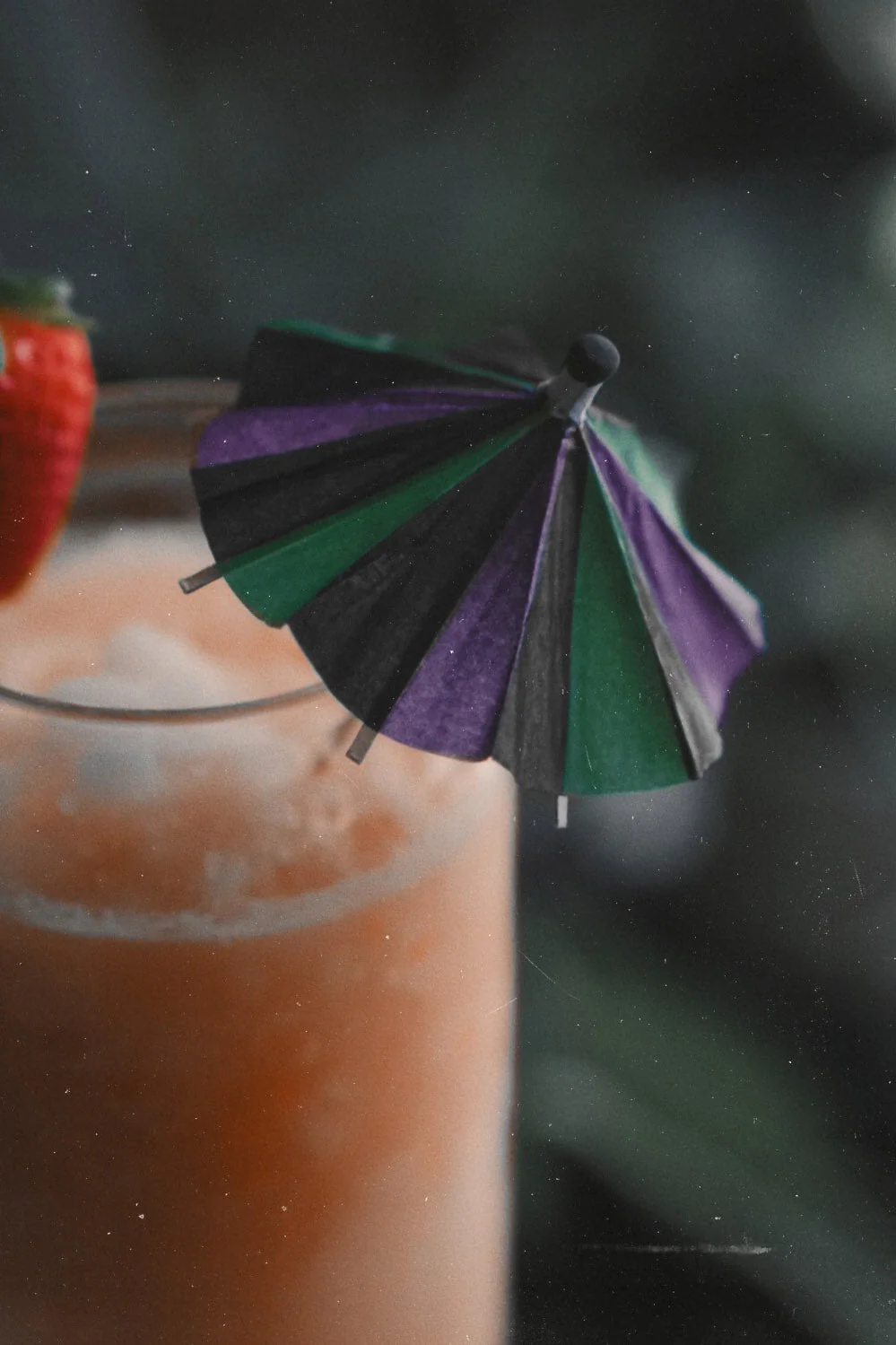 Beetle Juice Cocktail Umbrellas [15 Pack] - Image 8
