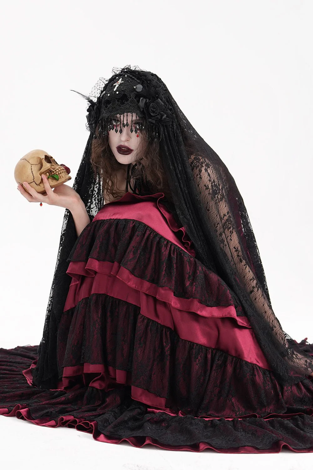 Black Madonna Long Gothic Veil - Image 9