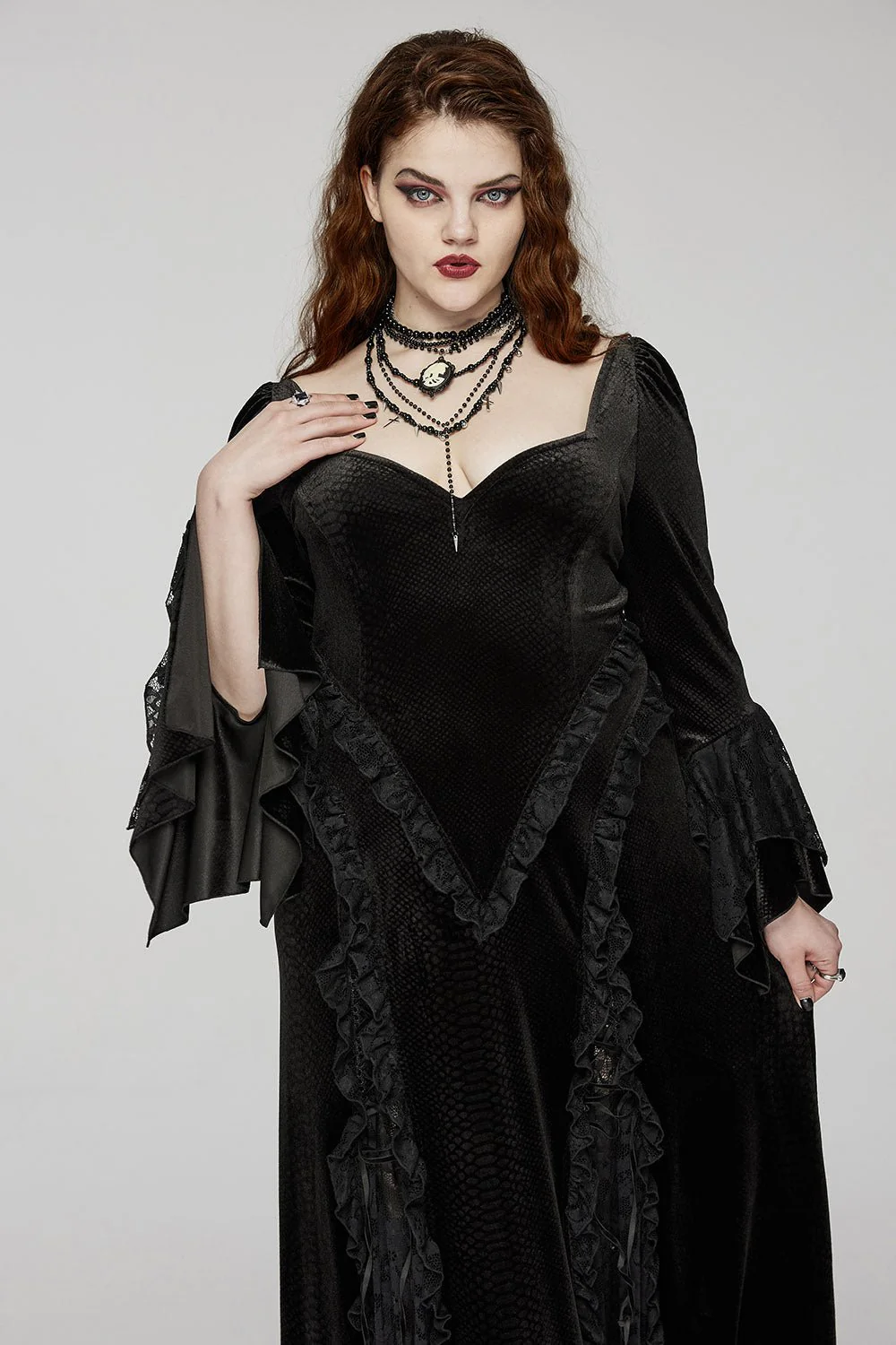 Black Majesty Vampire Goth Dress [Plus Size] - Image 2