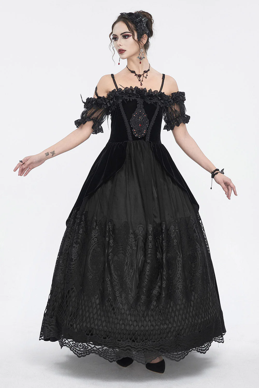 Black Manor Gothic Gown - Image 3