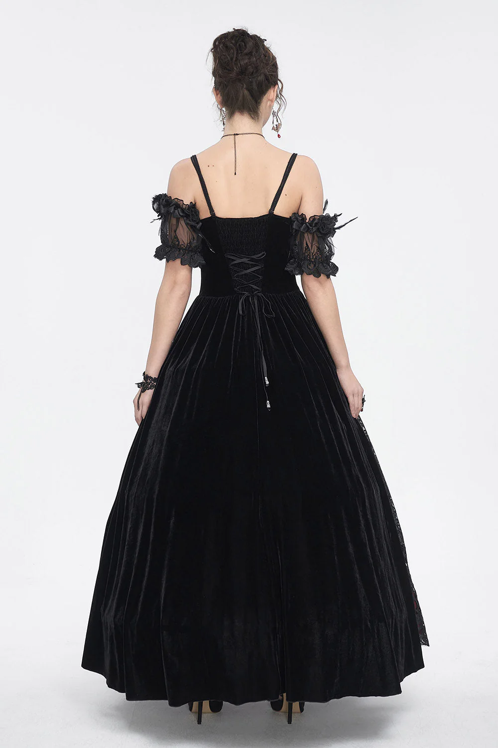 Black Manor Gothic Gown - Image 7