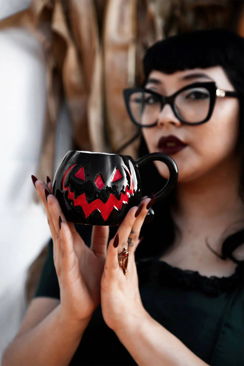 Black & Red Pumpkin | Haunted Hallows Mug - Image 3