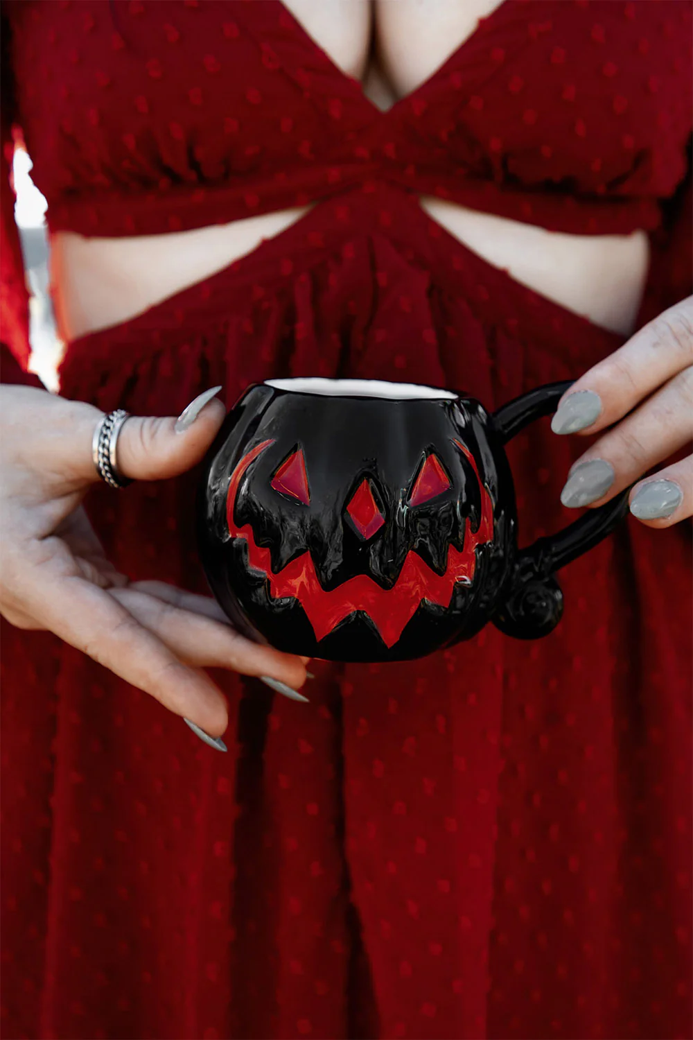 Black & Red Pumpkin | Haunted Hallows Mug - Image 6