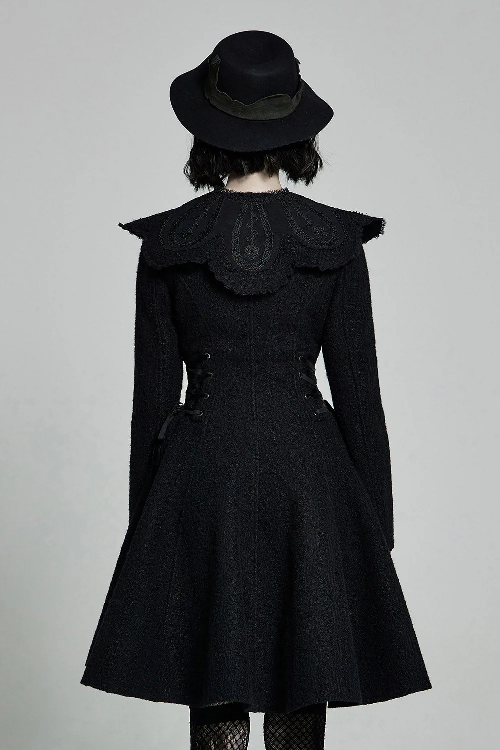 Black Sheep Vintage Goth Coat - Image 5