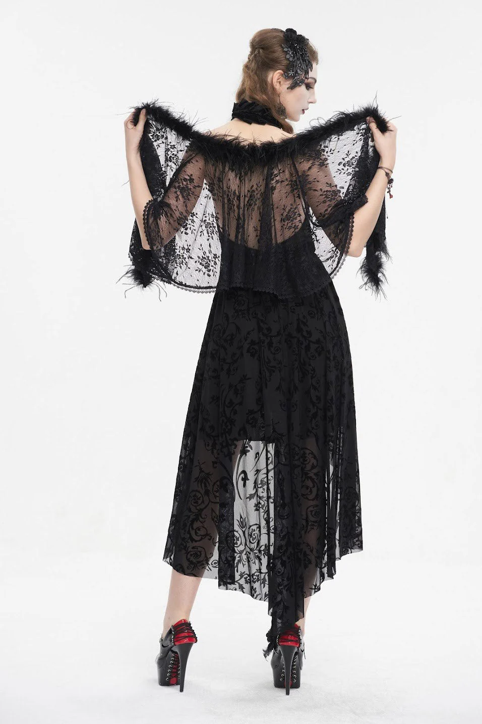Black Vampress Lace Capelet - Image 4