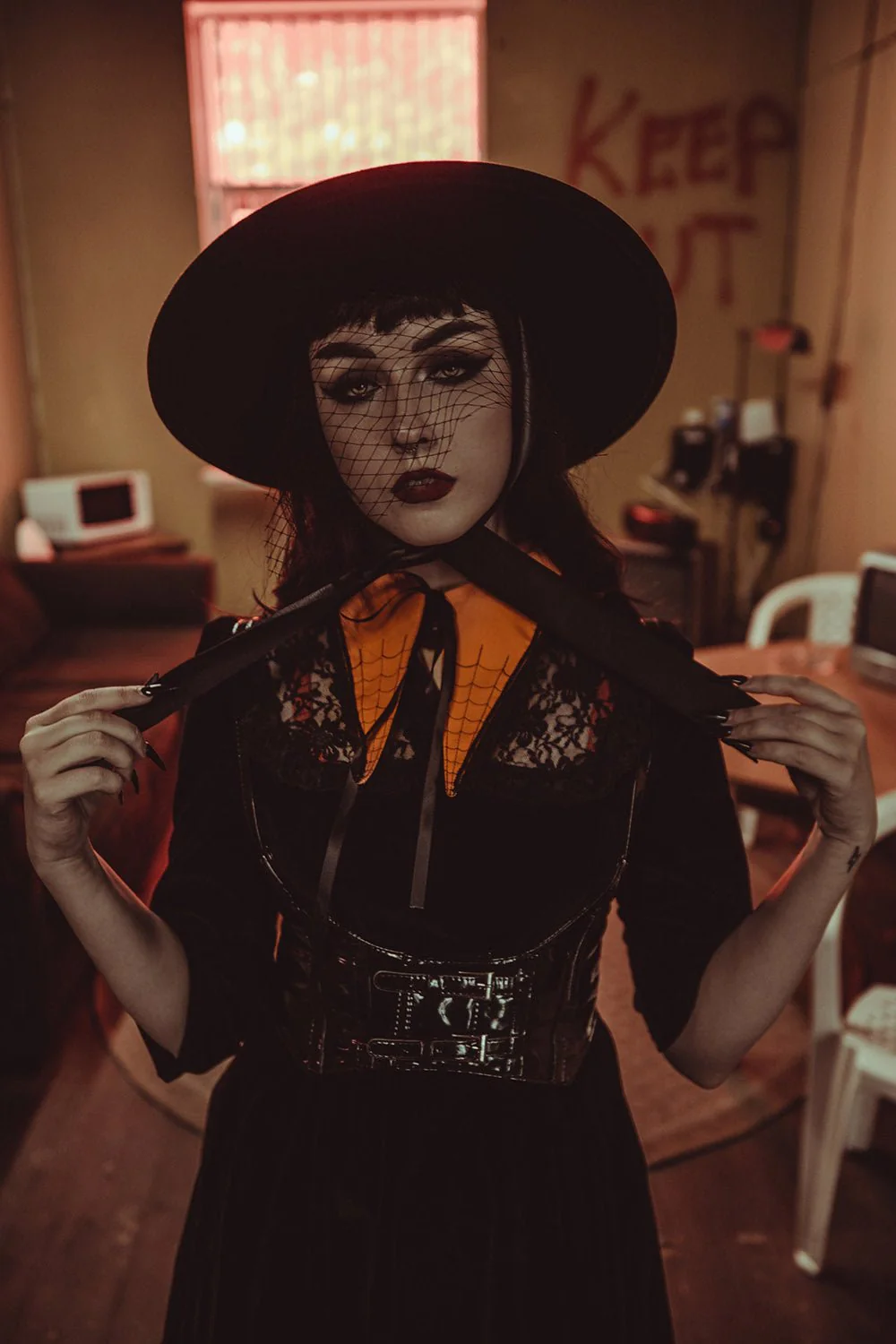 Black Veiled Hat - Image 2