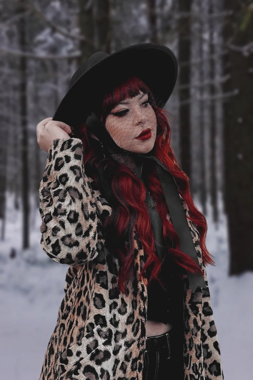 Black Veiled Hat - Image 5