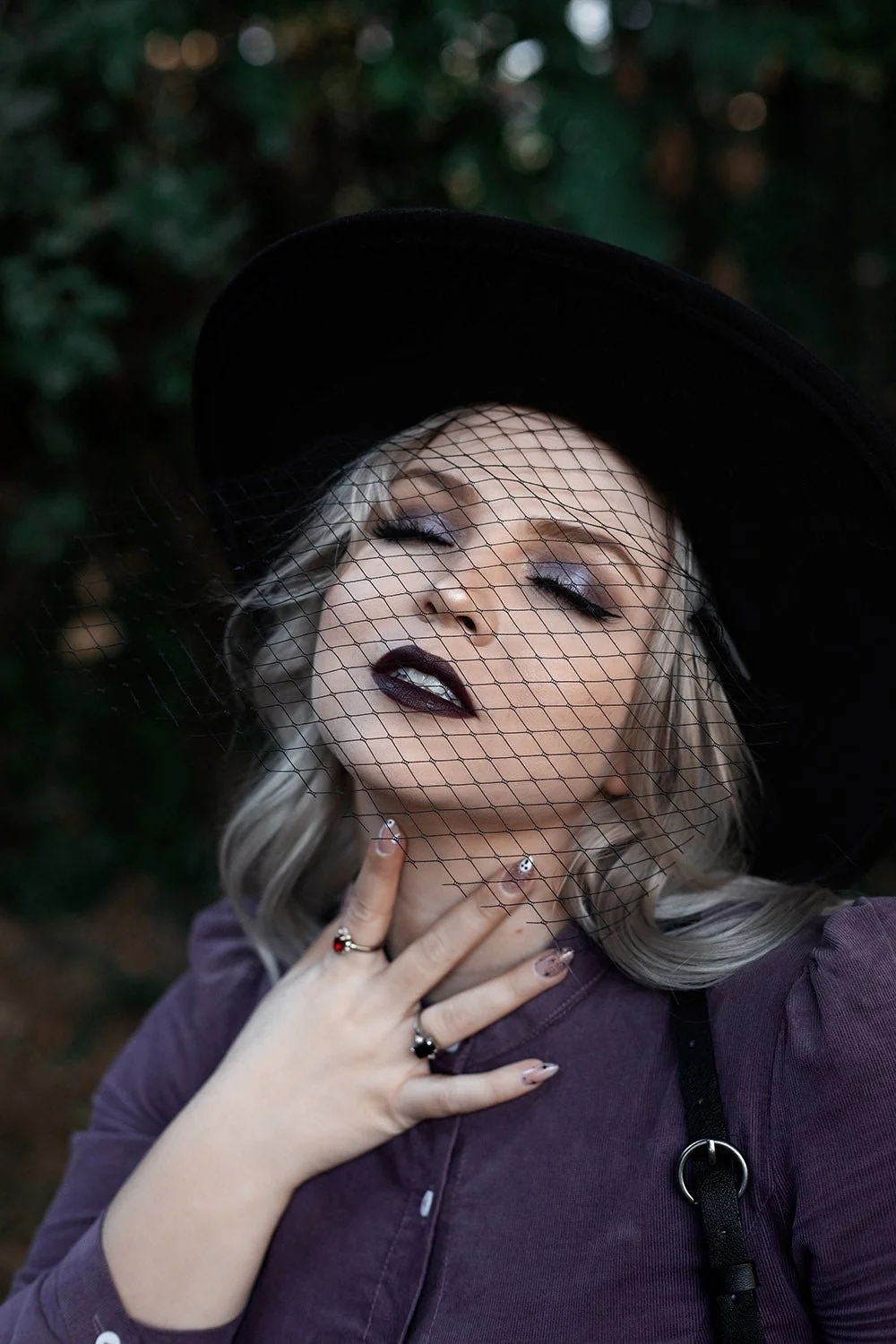 Black Veiled Hat - Image 8