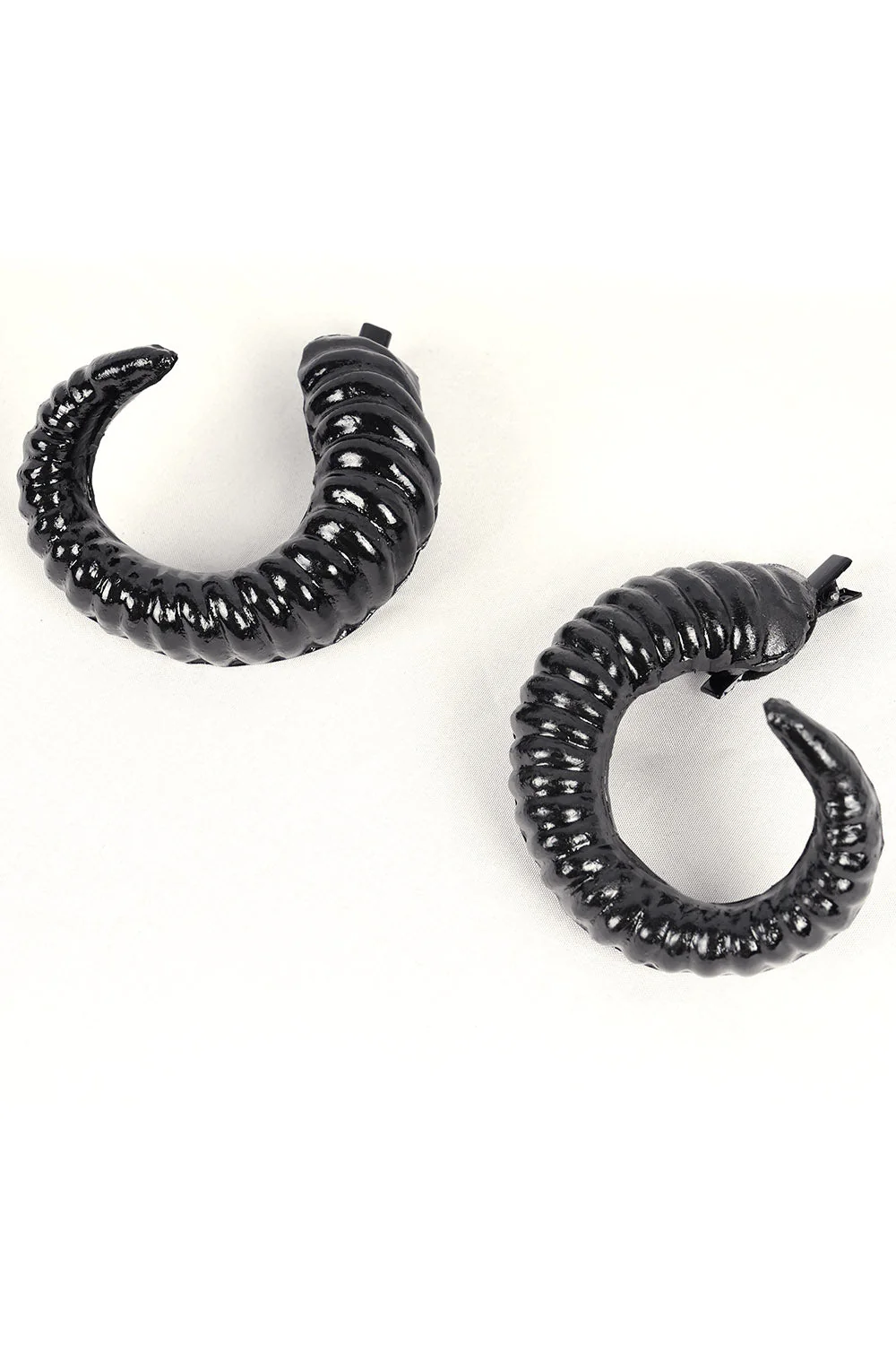 Black Witch Horned Headband - Image 7