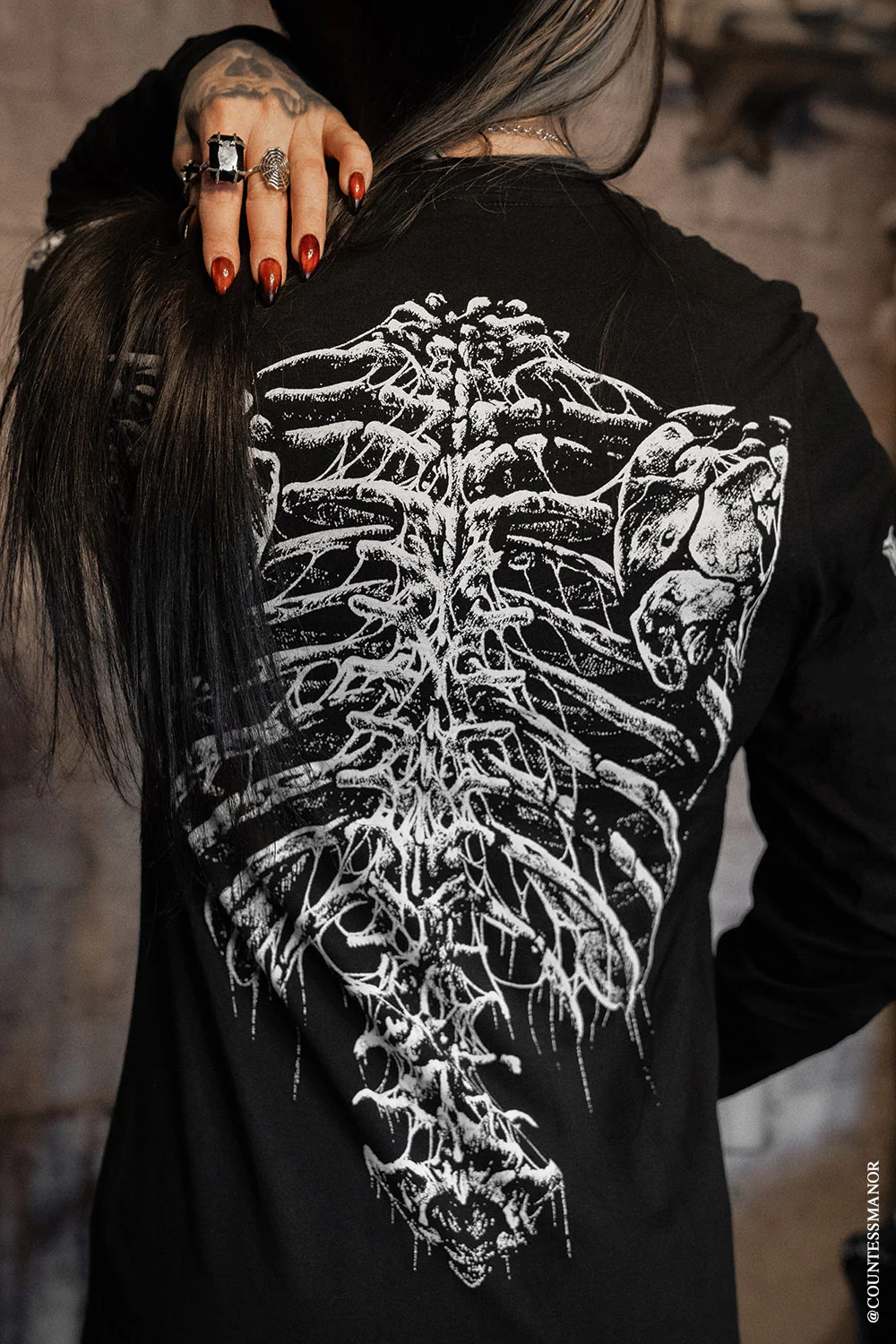 Bleeding Heart Skeleton T-shirt - Image 2