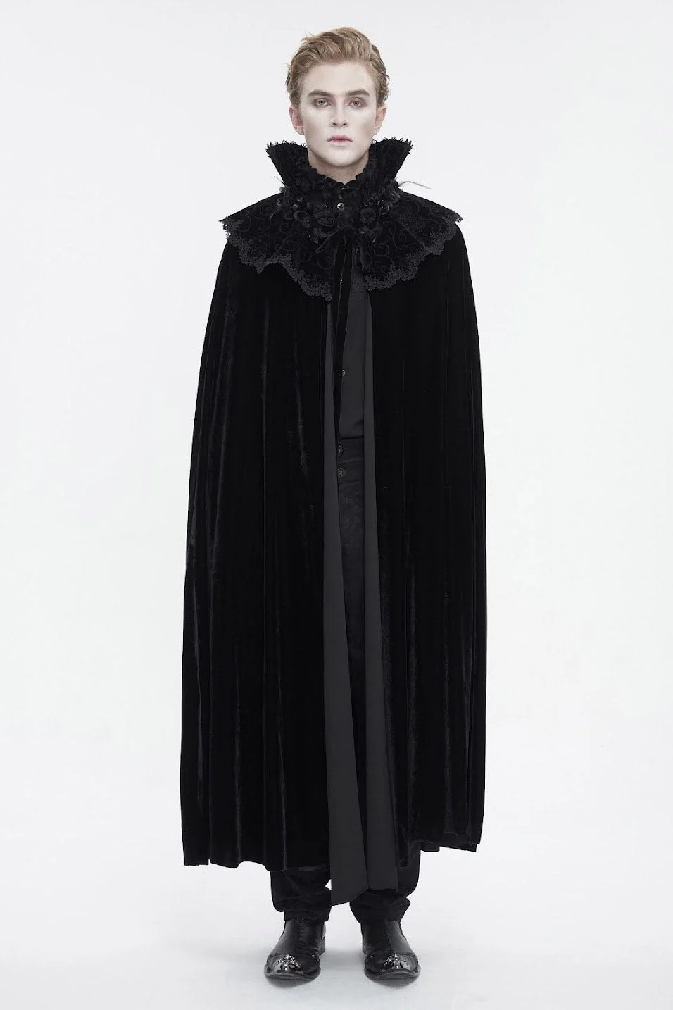 Blood House Black Velvet Cloak - Image 8