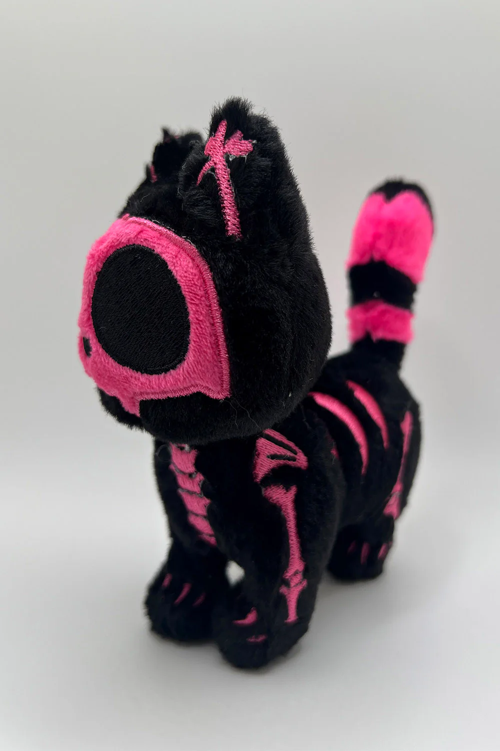 Bubblegum Skelekitty Plush Keychain - Image 7