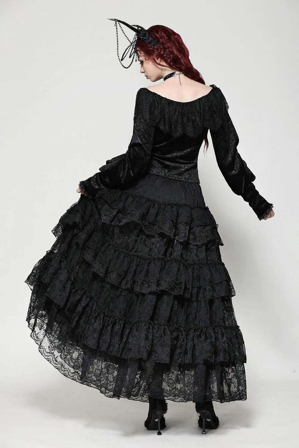 Calypso Gothic Tiered Lace Skirt - Image 6