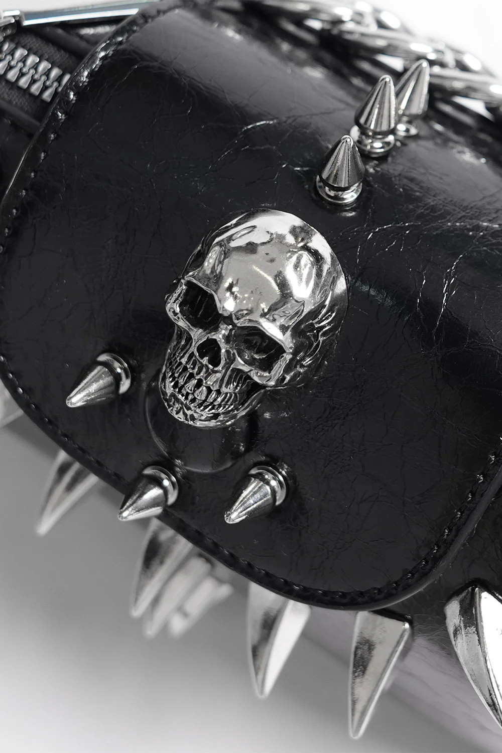 Catacombs Small Spiked Chain Bag - Image 6