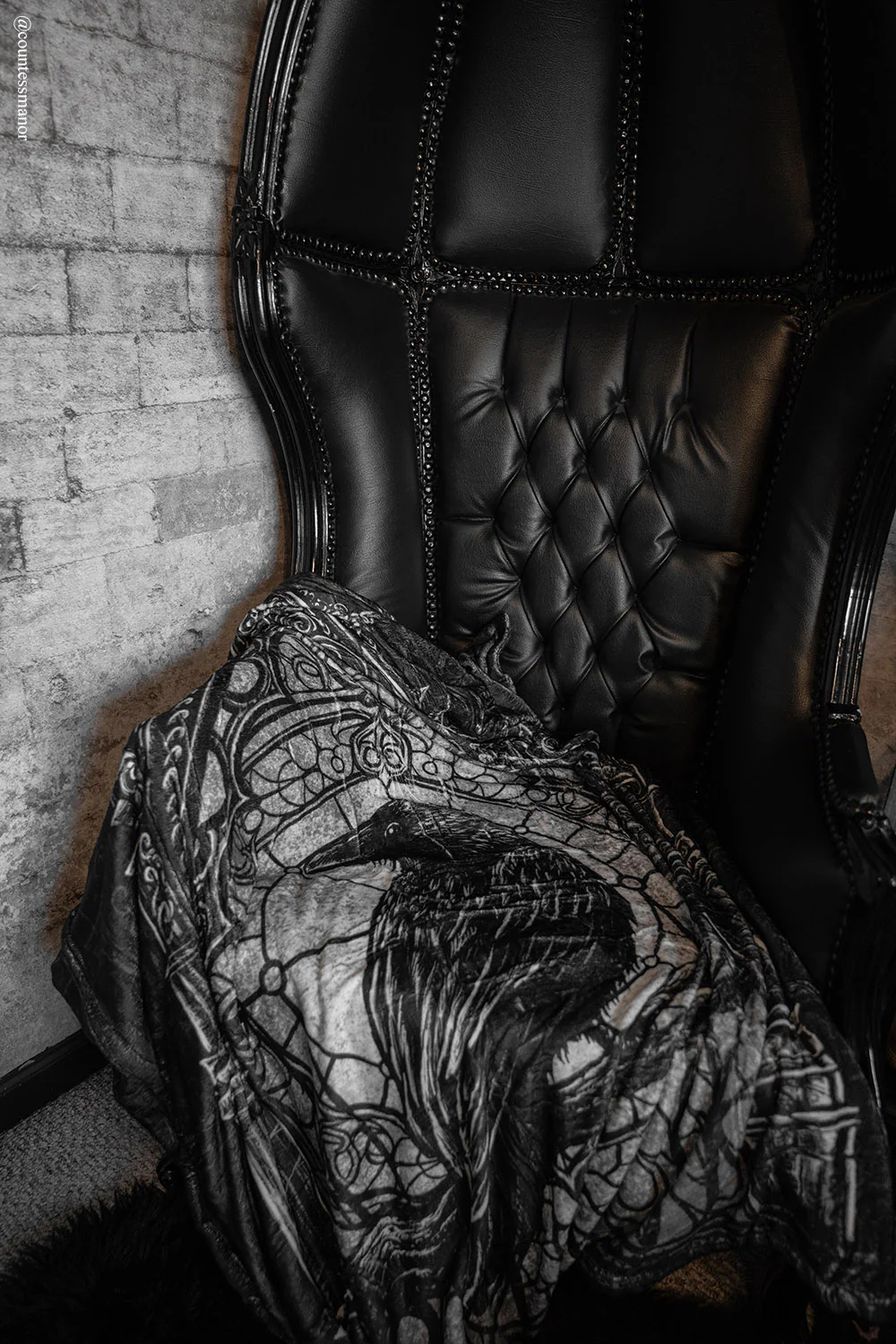 Cathedral Crow Throw Blanket - Image 4