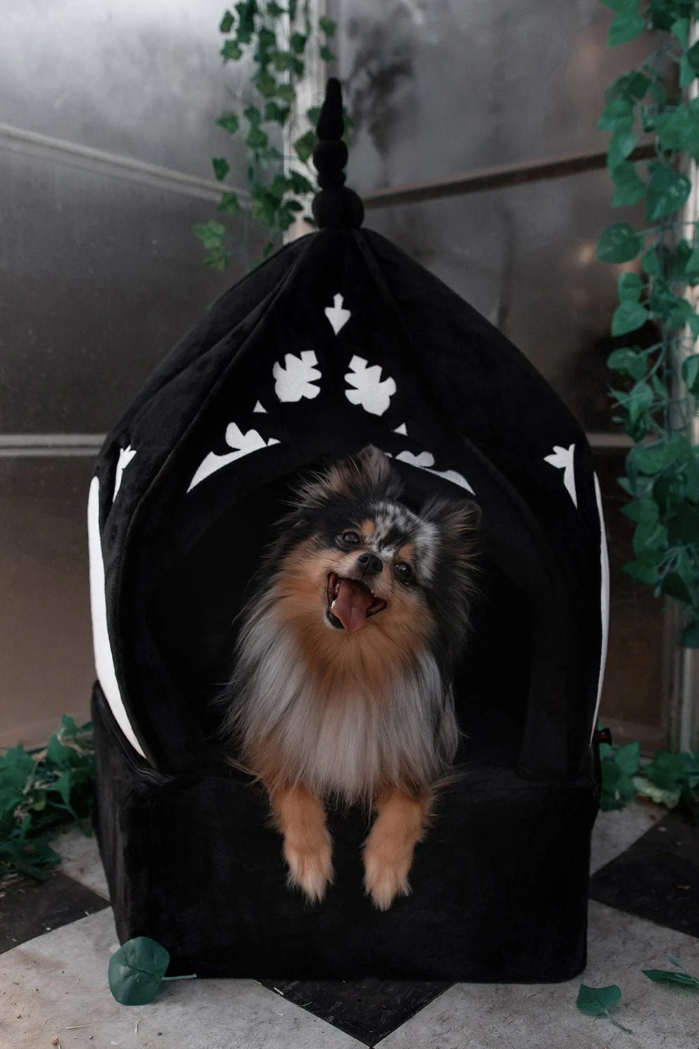 Cathedral Pet Bed - Image 6