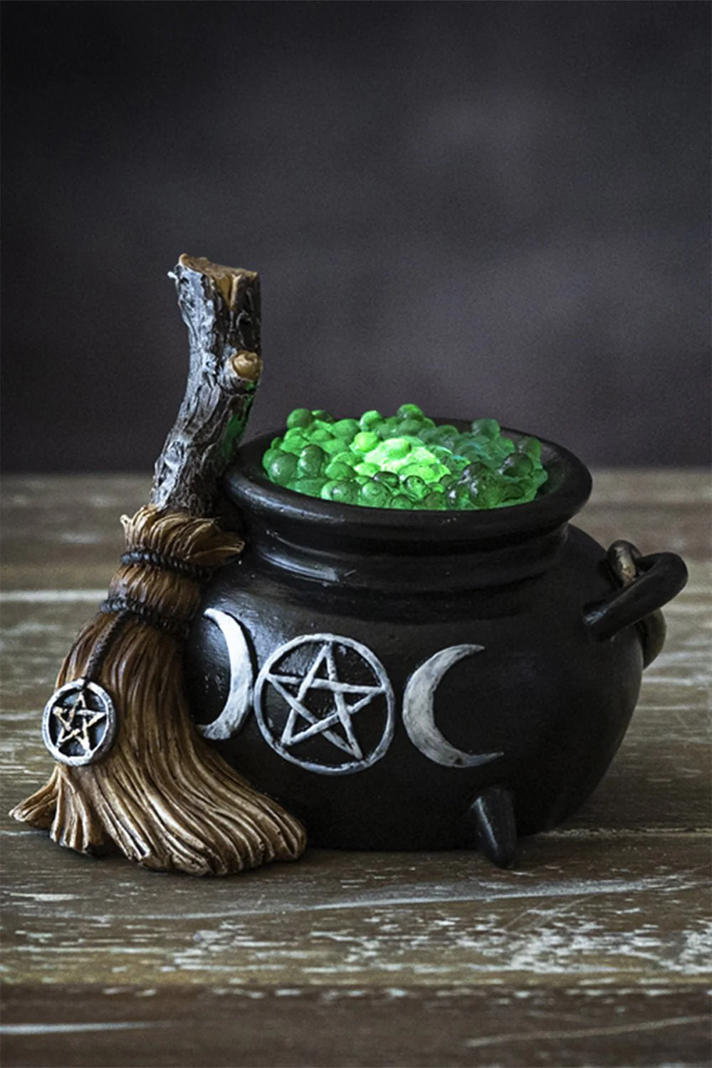Cauldron with Broom - Image 7