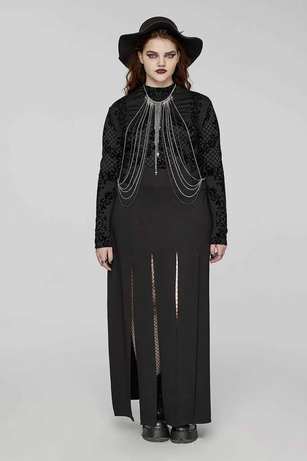 Cemeteria Chain Body Harness - Image 10