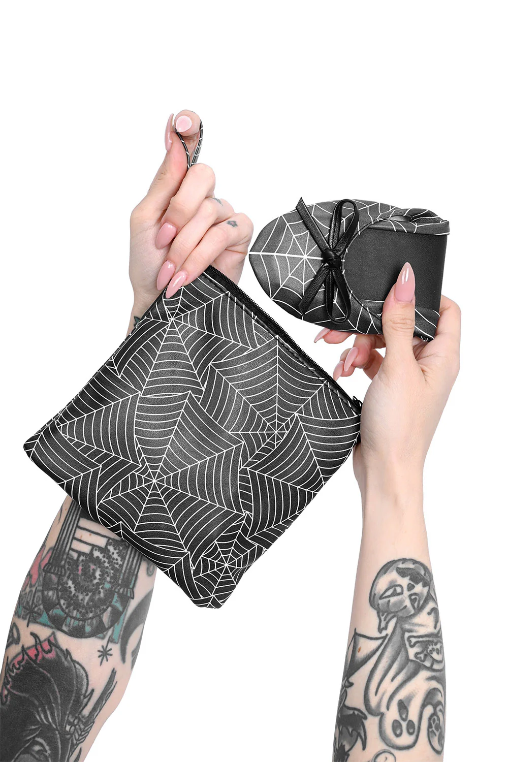 Cobweb Folding Flats [Black/White] - Image 2