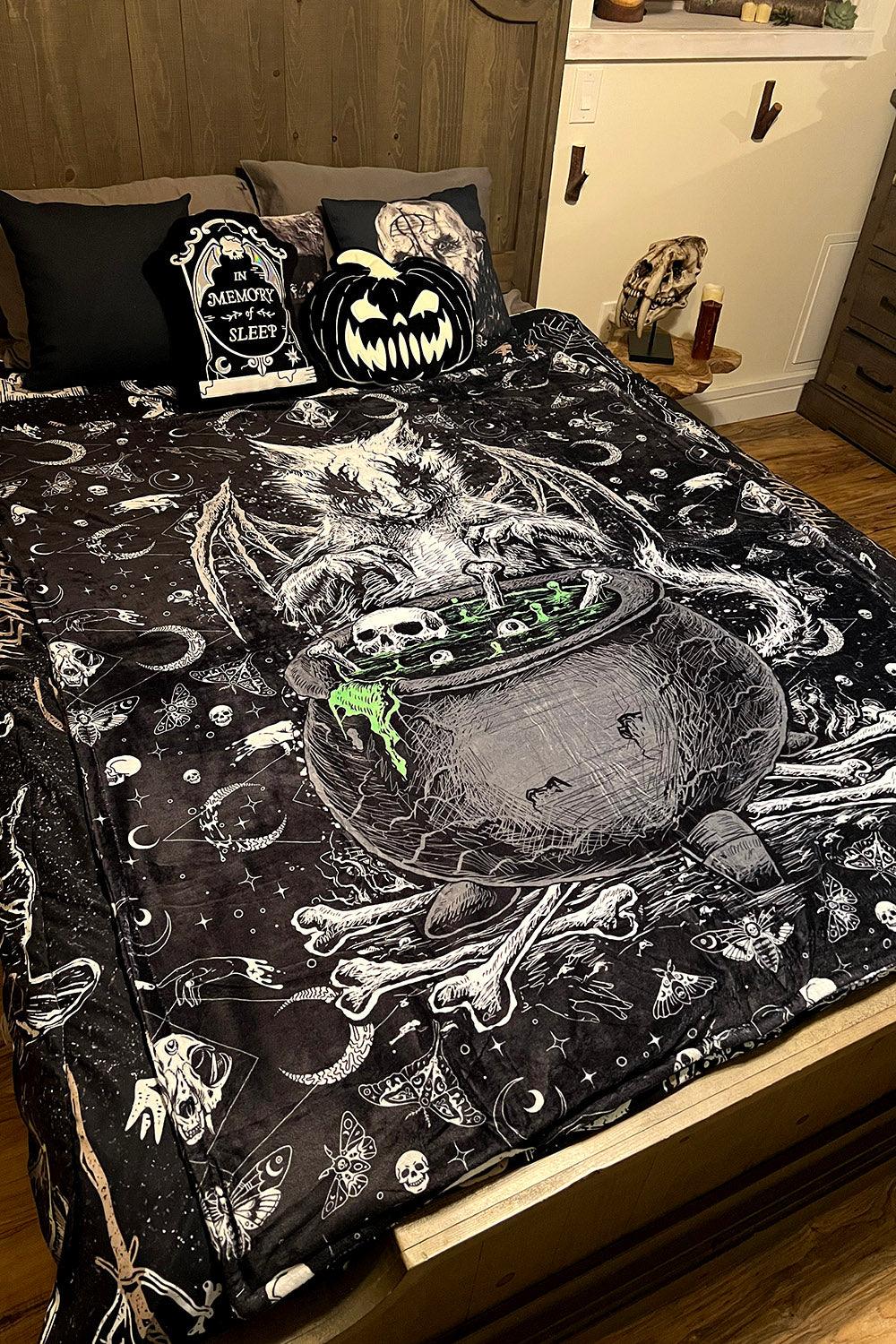 Conjuring Cat Throw Blanket - Image 4