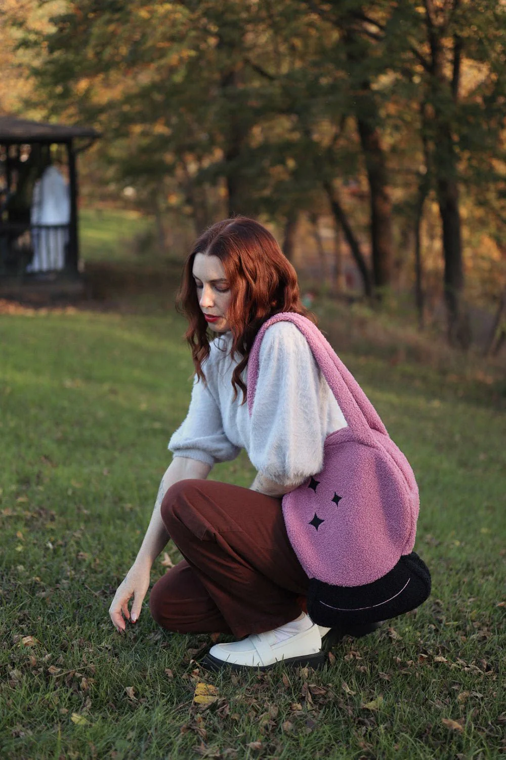 Cozy Crystal Ball Bag - Image 8
